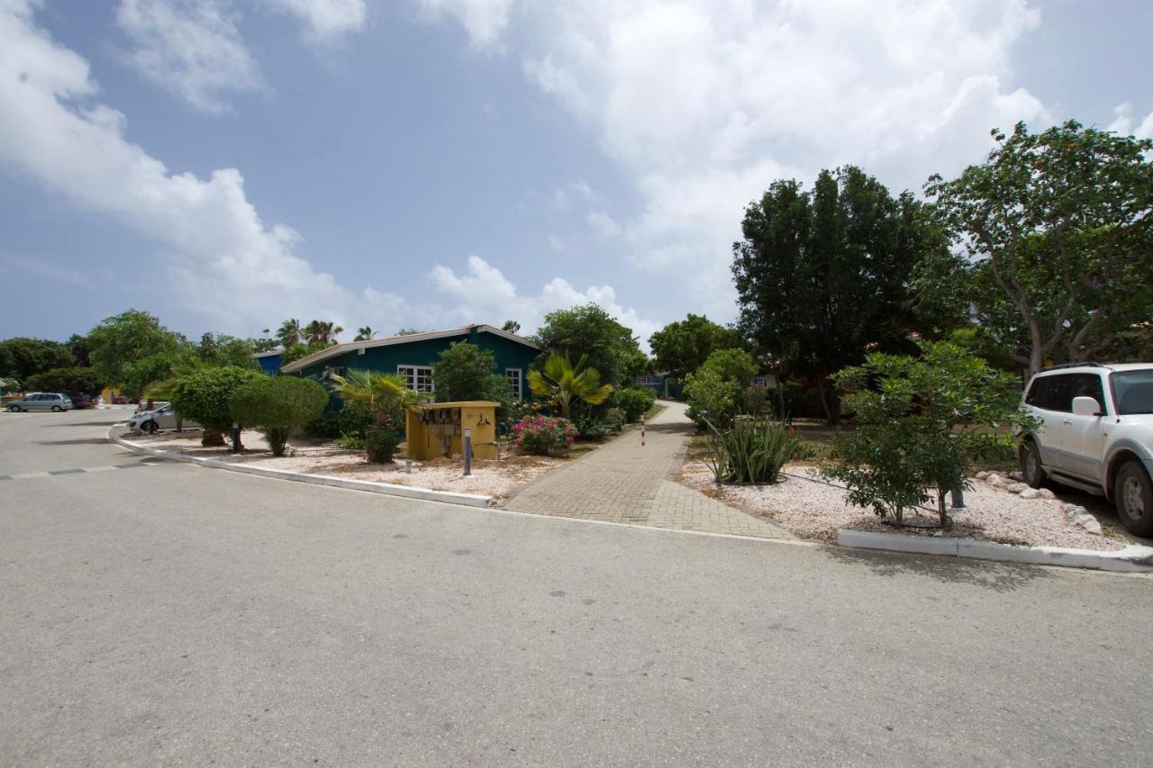 Seru Coral Apartment Willemstad Dış mekan fotoğraf